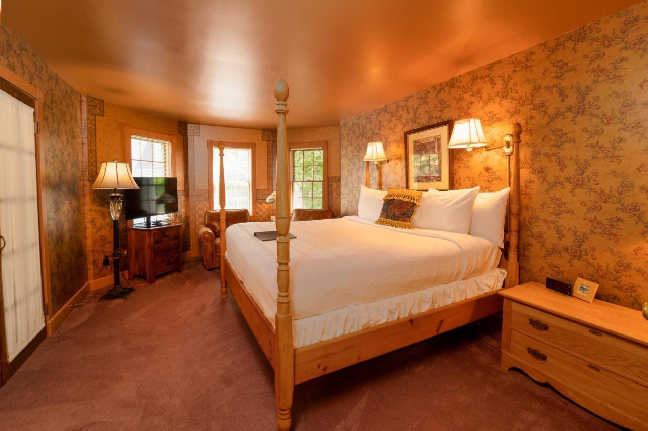 Yelton Manor Bed And Breakfast South Haven Quarto foto