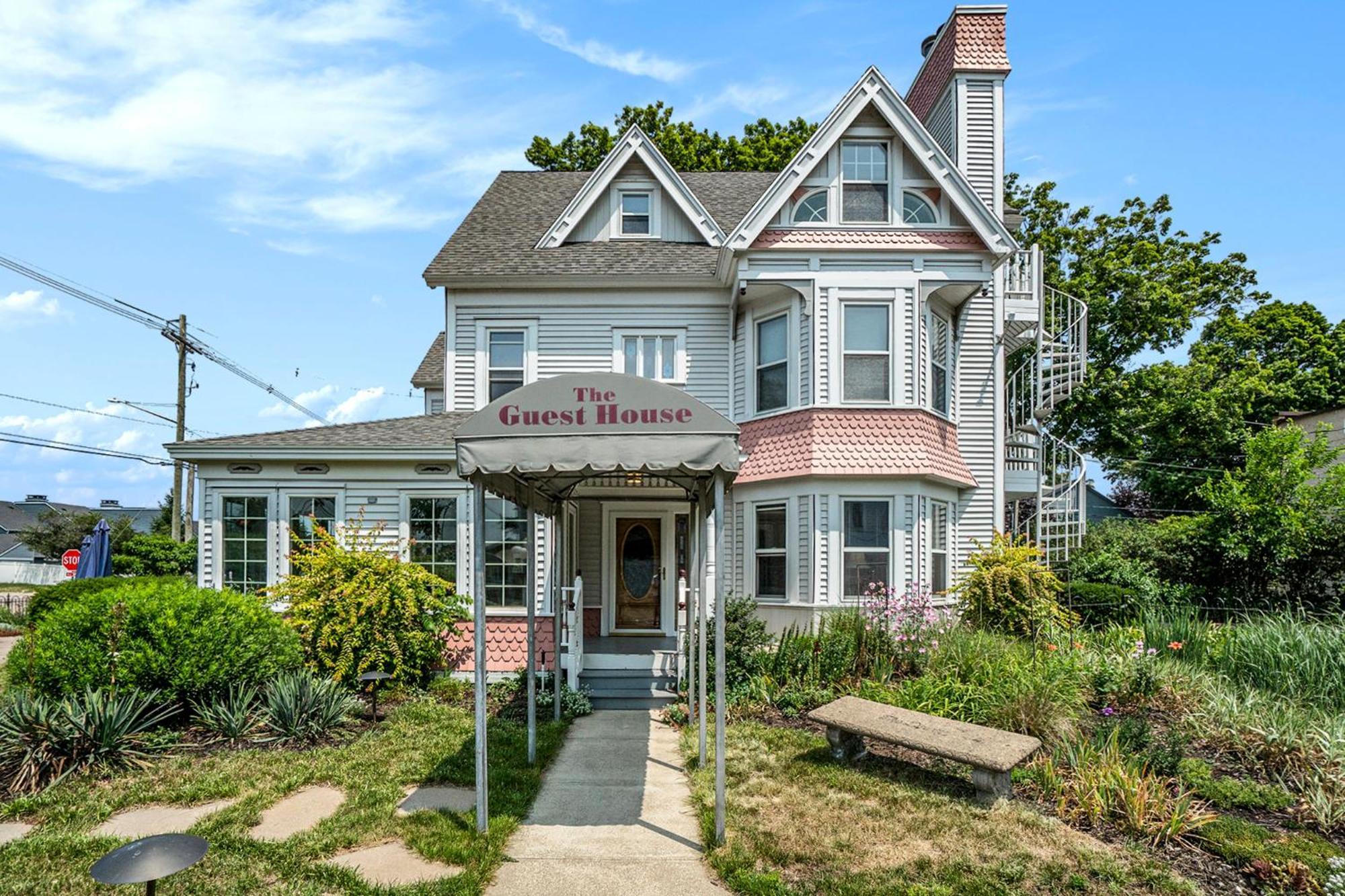 Yelton Manor Bed And Breakfast South Haven Exterior foto